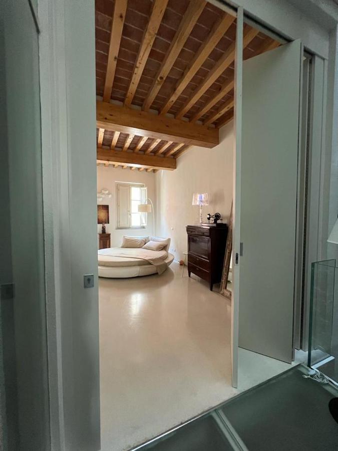 Luxury Tower House By Arno River In Pisa * Pisa
